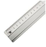 Alu-Lineal - 100 cm Schneidelineal aus Aluminium. Facette mit mm-Teilung. Tuschekante, Aufhängeloch. Rutschfeste Unterseite. (Aluminium, 100cm)