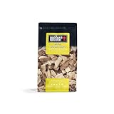 Weber Apfelholz Räucherchips (700g Packung) - dezentes Aroma, ideal für Käse, Gemüse, Fisch, Geflügel, Schwein & Wild, EU-Produkt, nachhaltig gewonnen, FSC zertifiziertes Holz (17622)