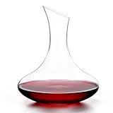 Winter Shore Eleganter 1,8 l Dekanter Rotwein - Glaskaraffe Decanter Wein aus Kristall mit Schrägem Ausgießer & Breitem Boden - Wein Zubehör Geschenk - BPA-Freier Weindekanter Rotwein & Spirituosen