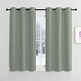 NICETOWN Kurze Blickdichte Vorhänge mit Ösen Scheibengardinen Kinderzimmer H120 x B107 cm Salbeigrün, Küchengardinen Modern Vorhang Verdunklungsvorhänge Bistro Gardine