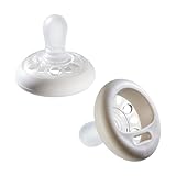 Tommee Tippee Natürlich Geformter Schnuller, Hautähnliche Textur, Symmetrische Kiefergerechte Form Inklusive Sterilisator-Box, 0-6 M, 2-er Set