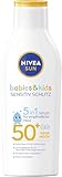 NIVEA SUN Babies & Kids Sensitiv Schutz Sonnenmilch LSF 50+ (200 ml), extra wasserfeste Sonnencreme mit LSF 50+, Sonnenlotion für Kinder ohne Parfüm