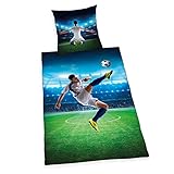 Herding Young Collection Bettwäsche-Set, Fußball Wendemotiv, Bettbezug 135 x 200 cm, Kopfkissenbezug 80 x 80 cm, Baumwolle/Renforcé