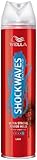 WELLA SHOCKWAVES ULTRA STRONG POWER HOLD HAARLACK – Styling Spray für bis zu 24h ultra starken Halt – mit Feuchtigkeits- und UV-Schutz – 250 ml
