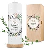 GRAVURZEILE Bedruckte Kerze - Flower Wedding Design - Personalisiert mit Namen, Datum & Wunschtext - Geschenk zur Hochzeit an das Brautpaar - Traukerze Stumpenkerze 8 cm x 25 cm (Ø/H) Weiß
