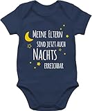 Baby Body Junge Mädchen - Sprüche - Meine Eltern sind jetzt auch nachts erreichbar I - 3/6 Monate - Navy Blau - babyparty geschenk neutral babymode witzig spruch strampler bodys babygeschenk