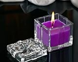 Kristallglas Duftkerze, violett, quadratischer Halter mit strukturiertem Boden, dekorativer Akzent für Zuhause