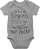 Shirtracer Baby Body Junge Mädchen - Geschenk zum Vatertag - Ich bin der Beweis dass Papa nicht nur zockt - 1/3 Monate - Grau meliert - nerd strampler vatertagsbody papatagsgeschenk game bodys