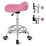 Sattelhocker Ergonomisch - Bequemer Sattelstuhl mit einem breiten Sattelsitzkissen, drehbarer, verstellbarer Sattelhocker mit Rollen und Ringpedal für Medizin,Massage, Salon,Büro und Zuhause (Rosa)