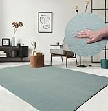 the carpet Relax Moderner Flauschiger Kurzflor Teppich, Anti-Rutsch Unterseite, Waschbar bis 30 Grad, Super Soft, Felloptik, Blau, 140 x 200 cm