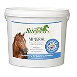 Stiefel Mineral für Pferde, hochwertiges Mineralfutter zur optimalen Versorgung mit Mineralstoffen & Vitaminen für Zucht-, Sport- & Freizeitpferde, Aufwertung der täglichen Futterration, 3kg