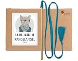 Kater Kasimir Die RANGELANGEL: Unsere Katzenangel mit Buchenholz-Stab und türkisem Baumwollband. In Deutschland von Hand und mit Liebe gefertigtes nachhaltiges Katzenspielzeug