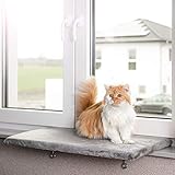 CanadianCat Company | CanadianCat Company | Katzen Fensterliege groß Katzenbett Fensterbank - Snuggly Place Large in hellgrau - Flauschiges Fensterbrett Katze waschbar | ca. 75 x 35 cm