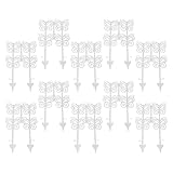 Gartenzaun, dekorativer Schmetterlingszaun zur Dekoration des Gartens, Rand ohne Blumenbeete, Rasen, Hintergarten, Hunde, Landschaft, Hof, Weg