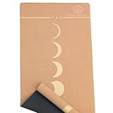 PURE SHANTI Yogamatte aus Kork & Naturkautschuk | Natürlich rutschfeste Yoga Matte | Stillvolles Mond-Design | Wohlig erdende Yogapraxis | Perfekter Grip | 183 x 61 x 0,3 cm (Braun, 5 mm)