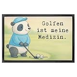 Mr. & Mrs. Panda Fußmatte Panda Golfen Design 50 x 75 cm - Geschenk, Golf Verein, Türvorleger, Schmutzmatte, innen, Golfplatz, Auszeichnung, Motiv, Golf Spielen, Fußabtreter außen, Sportler, Hobby
