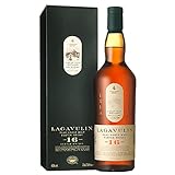 Lagavulin 16 Jahre Islay Single Malt Scotch Whisky | 43 % vol| rauchig | intensiv | torfig | süßer und salziger Single Malt Whisky | in Geschenkbox | gereift in Eichenfässern | 700ml