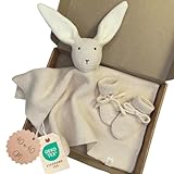 DIKOS® Kuscheltuch SCHMUSE-HASE & Söckchen – Premium Geschenkset aus weicher, gestrickter Bio-Baumwolle (Oeko-TEX) für Neugeborene – Schnuffeltuch als erstes Kuscheltier – zur Geburt (naturbeige)