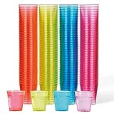 MATANA 150 Bunte Shotgläser Plastik, Schnapsgläser (3cl) - Neon Becher Schwarzlicht - Shot Becher, Schnapsbecher, Plastik Pinnchen, Schnaps Becher, Shotbecher - Party Zubehör - Stabil & Mehrweg