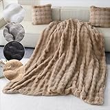 Emilie-Textil: Luxus Kunstfell Decke – Extra Weiche und Kuschelige Fell Tagesdecke, Pflegeleicht, Hautfreundlich, Kuscheldecke in 4 Größen und Farben