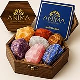 Anima Premium 7 Chakra Heilsteine Set für Energieausgleich – Große Rohsteine Amethyst, Rosenquarz, Citrin, Lapislazuli, Bergkristall, Tigerauge & Roter Jaspis – Holz-Geschenkbox & Heft enthalten