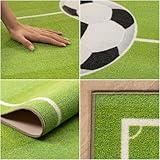 Carpettex Kinderteppich rutschfest | Fußballstadion Design 140 x 200 cm | Kein Abwurf | Kurzflor und Waschbarer Spielteppich für Kinderzimmer für Mädchen und Jungen | Fußball, Ball, Grün