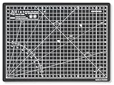 Elan Schneidematte A4 Schwarz, 5-lagige Schneidematte 22x30 Selbstheilend, Bastelunterlage Schnittfest A4, Cutting Mat 22x30, Schittmatte