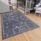 Hanse Home Adventures Kinderteppich Fußball - Fußballfeld Teppich Junge Mädchen für Kinderzimmer, Spielzimmer, Jugendzimmer, Wohnzimmer - Dunkelgrau, 120x170cm