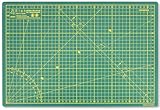 Elan Schneidematte A3 Grün, 5-lagige Schneidematte Selbstheilend, Bastelunterlage Schnittfest, Bastelmatte, Schreibtischunterlage und Schneidematte 44 x 30 Schneideunterlage A3 zum Nähen