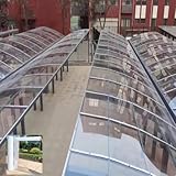 XINGWANGG Polycarbonat Platte 1,5mm Klar Kunststoffplatte,Dachblech für Gerätehaus,Frühbeet Ersatzplatten,Dachplatten für Gewächshaus Garten Carports Überdachung Regenfest (1,82m x 1,5m)