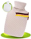 Hugo Frosch Wärmflasche Plant 1,8l – Made in Germany – mit kuscheligem Strickbezug Sandfarben aus Bio-Baumwolle – große, auslaufsichere & geruchsneutrale Bettflasche -mit waschbarem Bezug