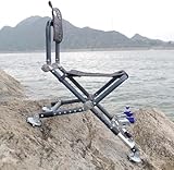 Klappbarer Angelstuhl mit verstellbarer Rückenlehne und Rucksack für den Außenbereich auf unebenem Boden