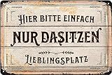 LANOLU Retro Blechschild LIEBLINGSPLATZ Schild - Outdoor Garten Deko Garten Vintage Schilder - Chill Lounge Gartendeko - Wanddeko Garten Schild aus Metall, 20x30cm